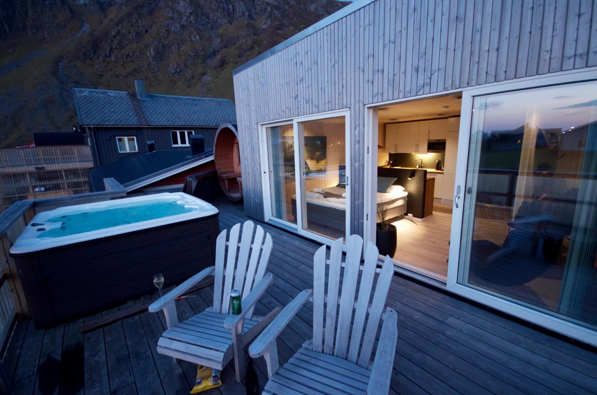 Unstad Arctic Resort Unnstad Екстер'єр фото